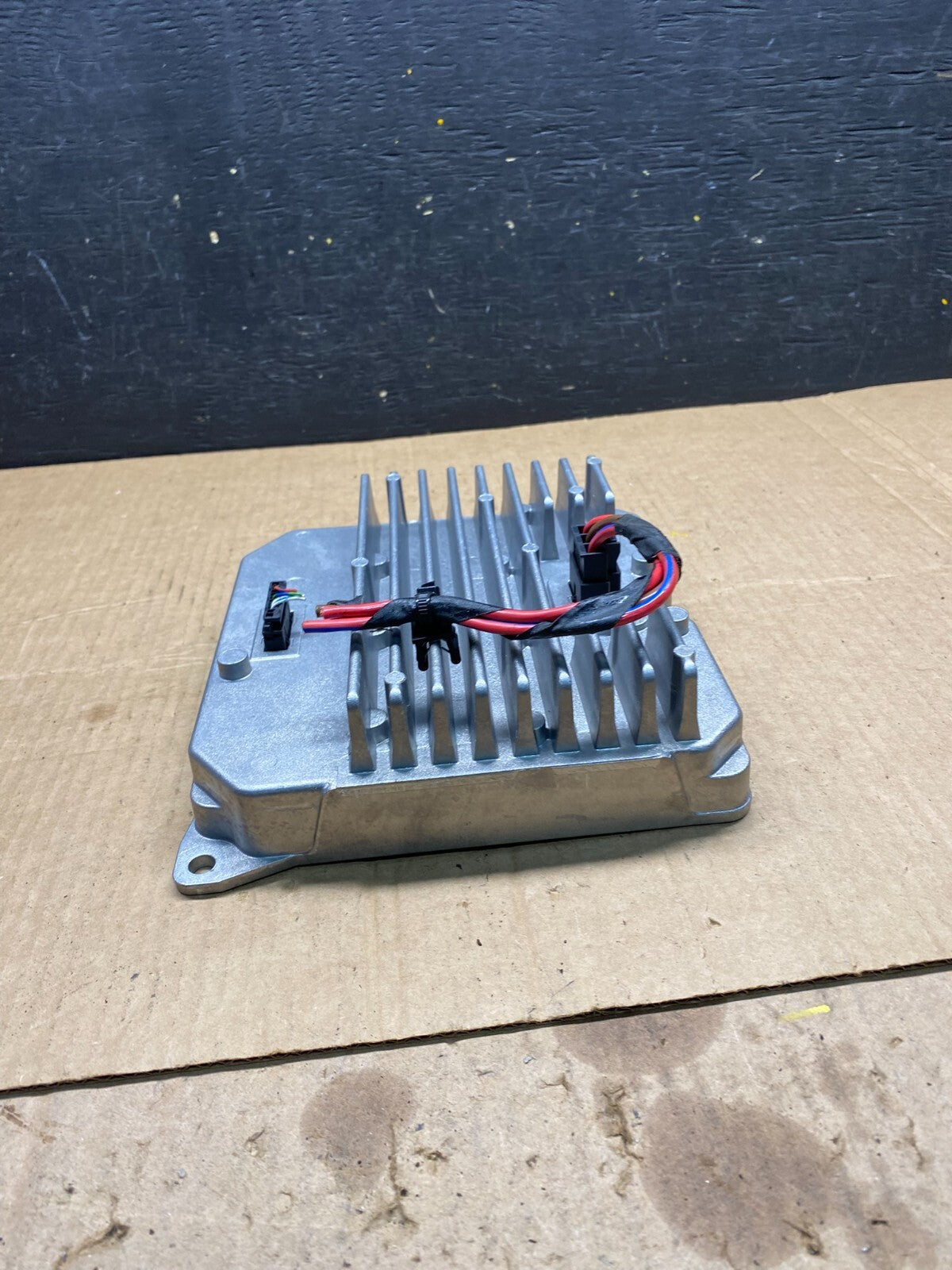 2017 to 2020 BMW 740i BCM Body Control Module M4259 DG4