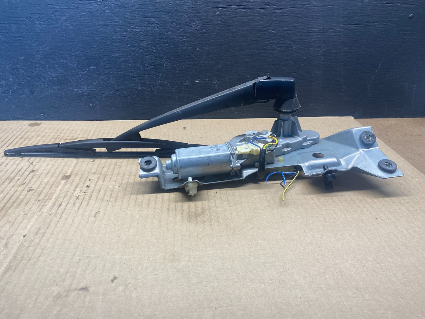 2005 2006 2007 Subaru Impreza Rear Wiper Motor AC9013 DG1