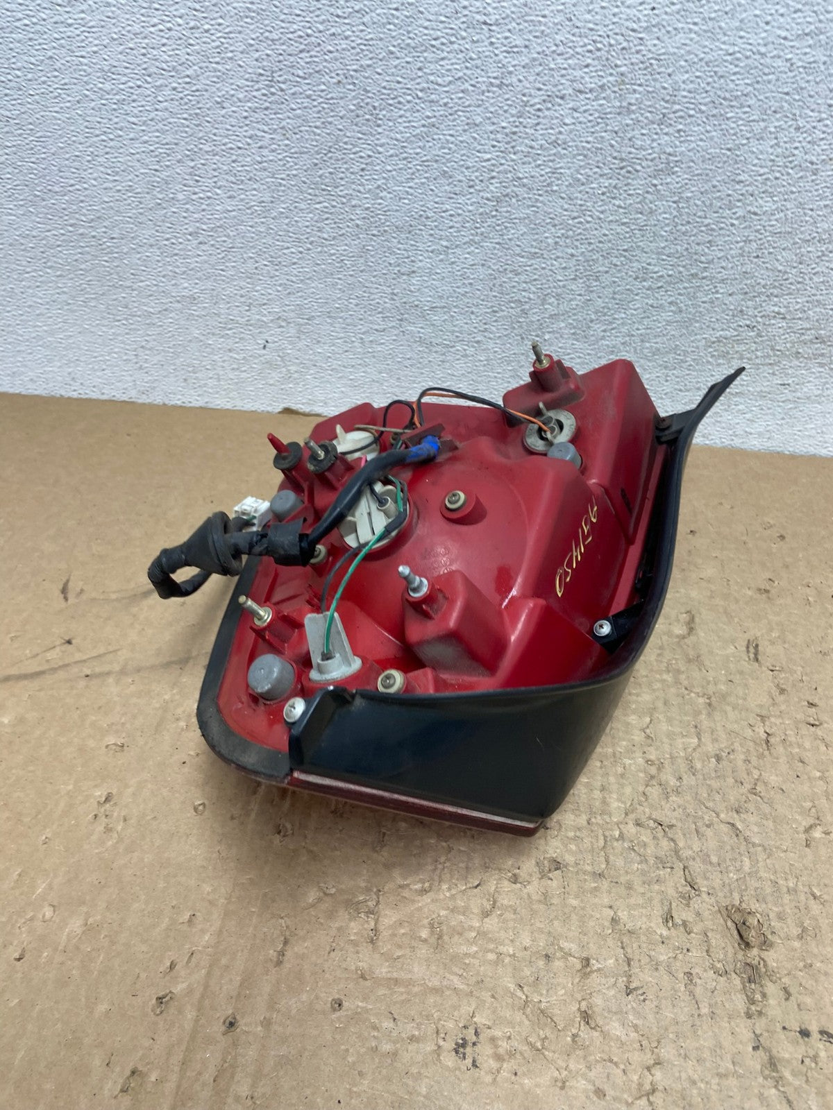 2004 2005 2006 Hyundai Elantra Sedan Left Driver LH Tail Light AG1450 LK5