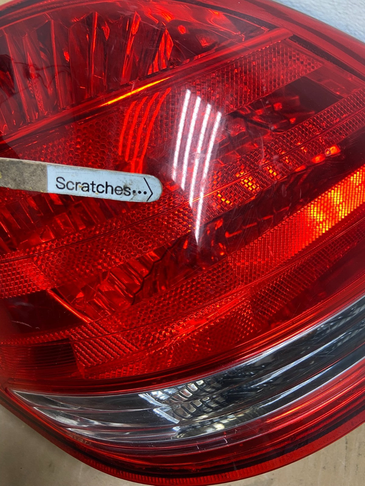 2005-2010 Toyota Avalon Left Driver Lh Side Tail Light AC8524 DW3