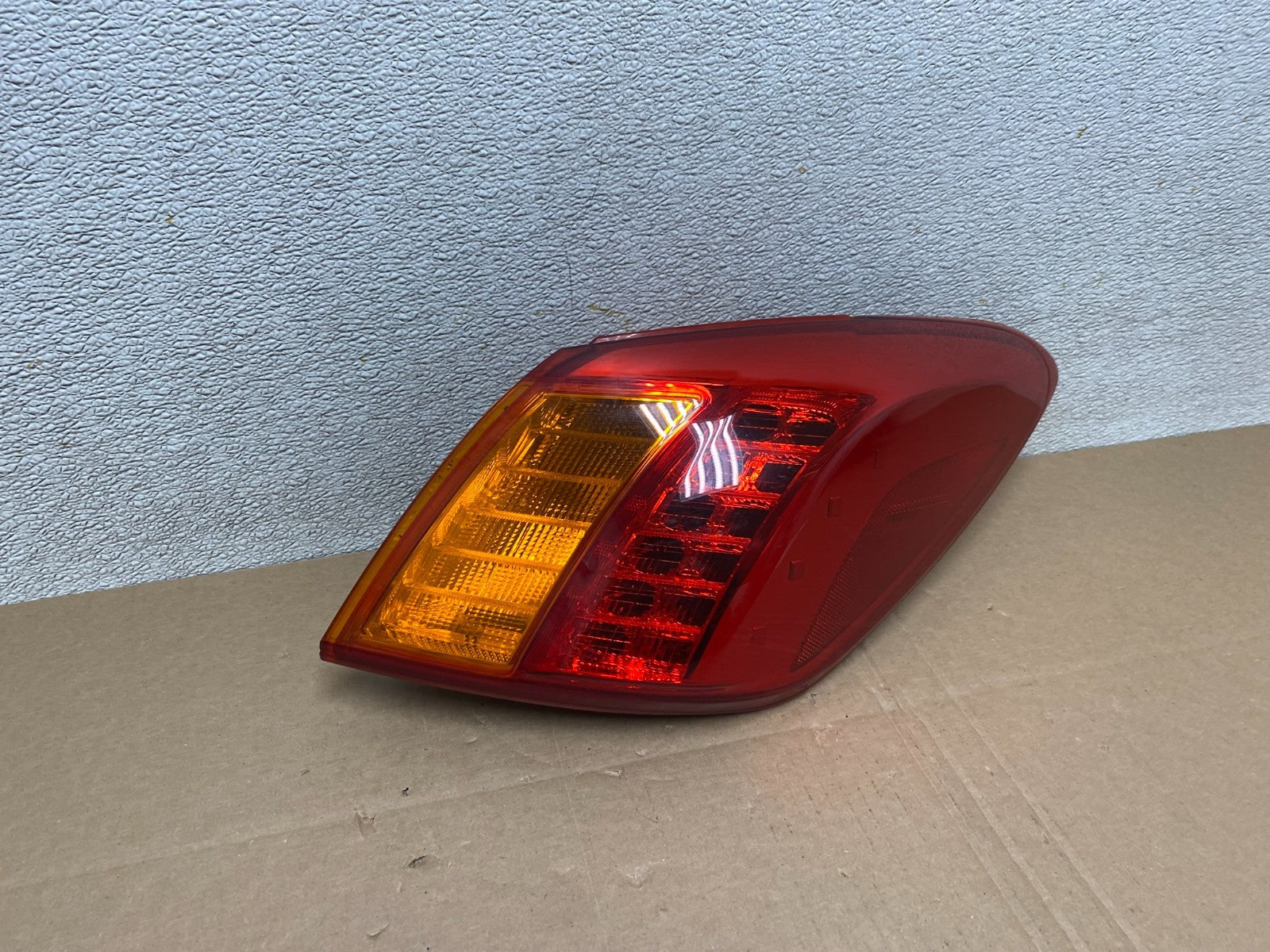 2009 2010 Nissan Murano Right Passenger Rh Side Tail Light T8132 DW2