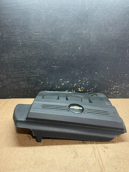2010 to 2012 Chevrolet Equinox V6 VVT Plastic Engine Cover Shield OEM z6015 DG4