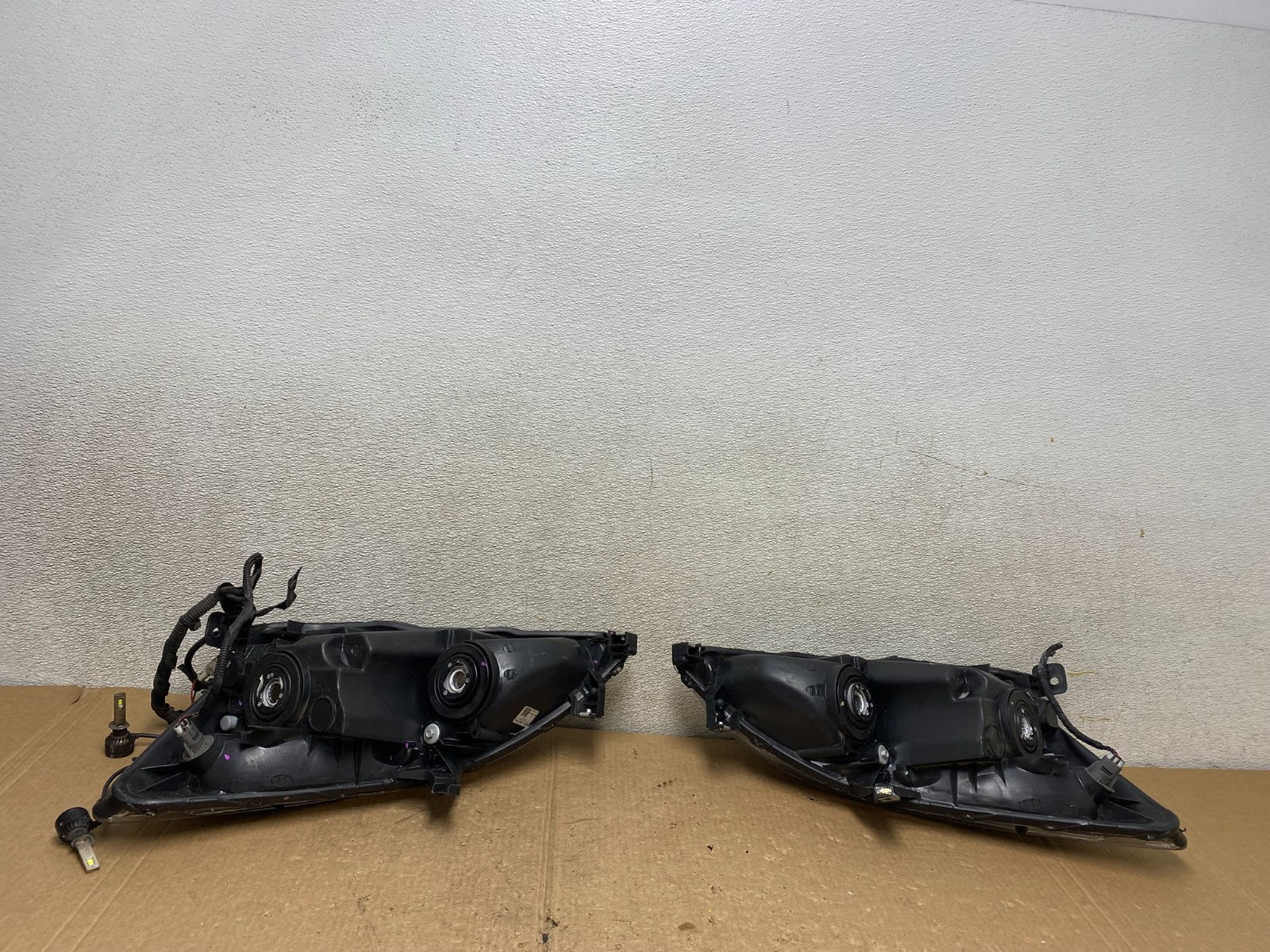 2003 - 2007 Honda Accord Left+Right Set Halogen Headlights V3140 DW10