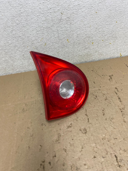 2006-2009 Volkswagen Golf Left Driver Lh Side Tail Light Inner Trunk N3475 DW1