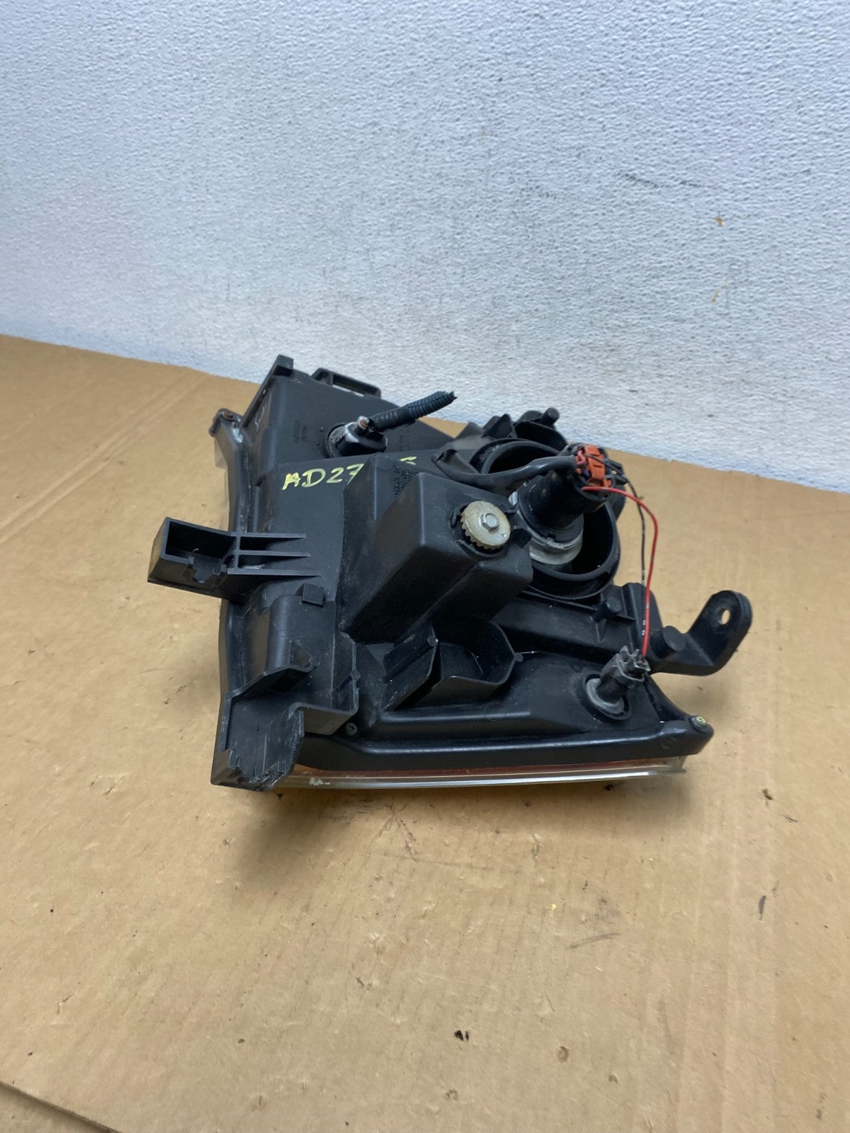 2005-2015 Nissan Xterra Right Passenger RH Headlight AD2765 DW9