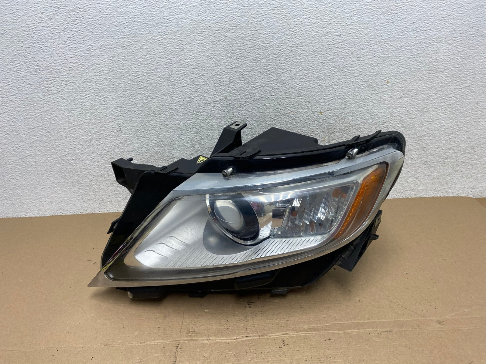 Xenon 2011 to 2015 Lincoln MKX Left Driver LH Headlight Side AF4419 LK0