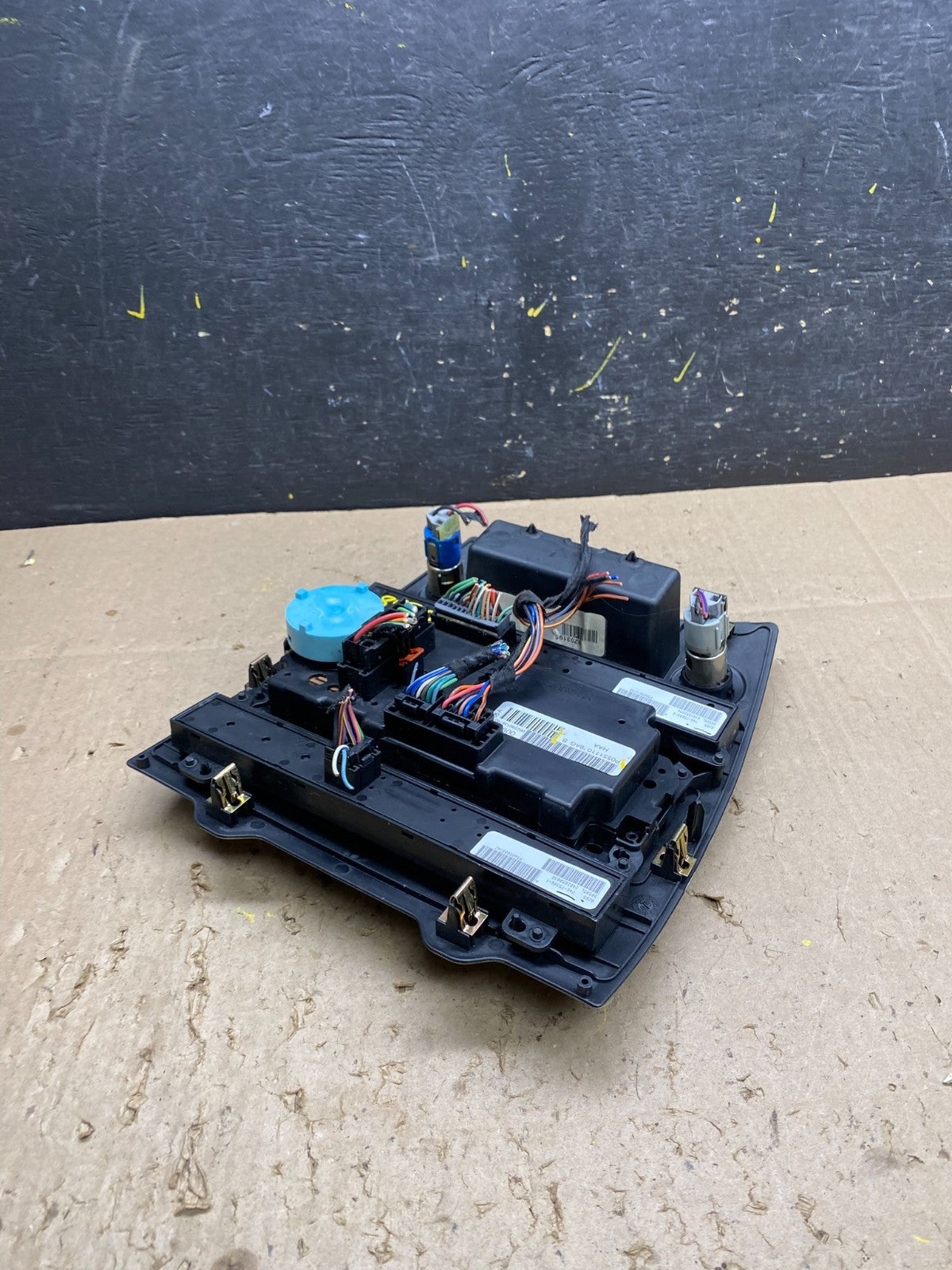 2005 2006 2007 Jeep Commander Grand Cherokee A/C Climate Control Bezel U5338 DG5
