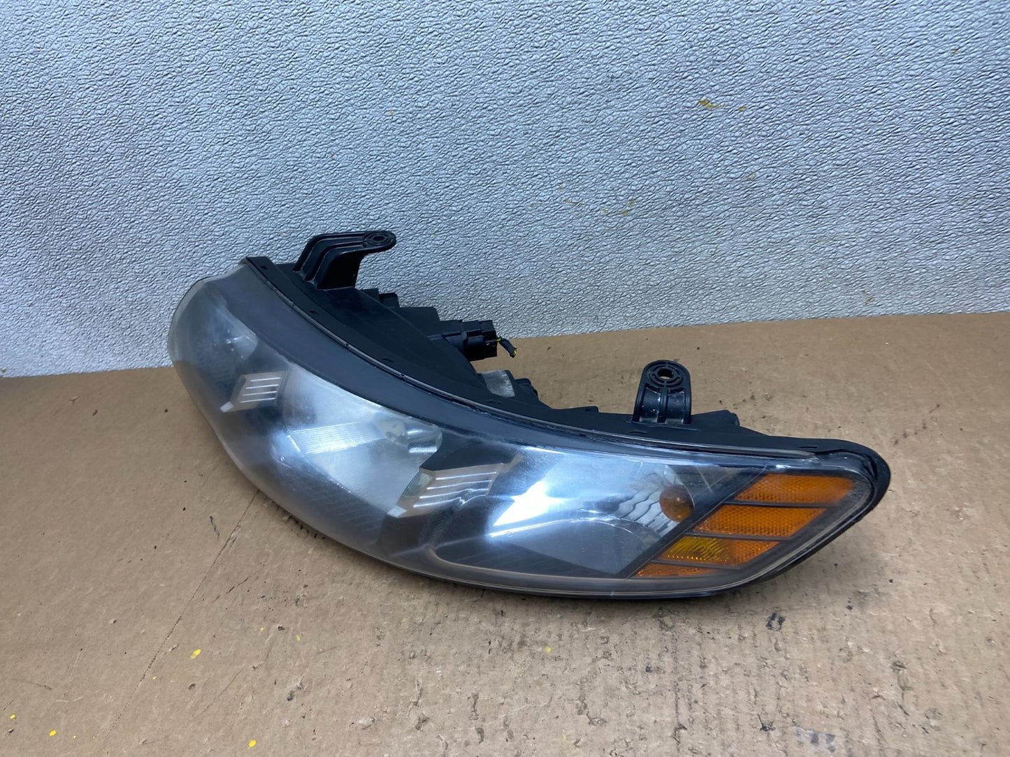 2010 2011 2012 Kia Forte Left Driver Side Headlight Halogen Oem Z9364 DW1