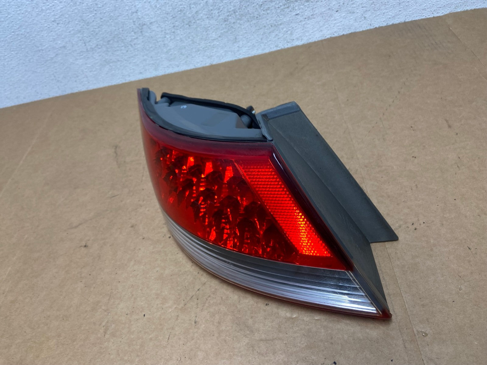 2006 2007 2008 2009 Hyundai Azera Left Driver Lh Tail Light AE2957 LK1
