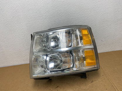2007 to 2014 Chevrolet Silverado Left Driver Lh Side Headlight AC7641 DW0
