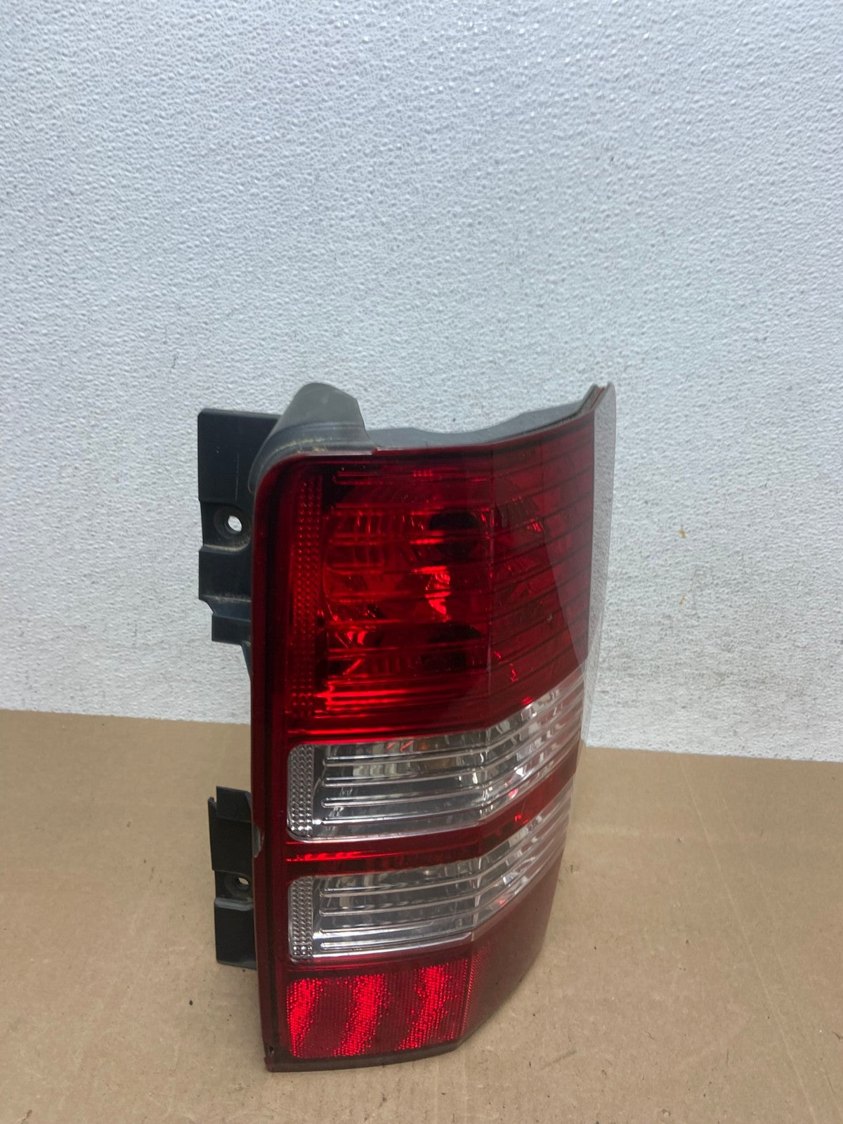 2008 to 2012 Jeep Liberty Right Passenger RH Side Tail Light AE5002 LK2