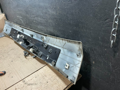 2011-2018 Dodge Grand Caravan Rear Tail Gate Trim Molding Panel U8131 DG11