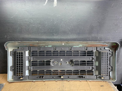2008 to 2014 Ford Econoline E150 E250 Front Upper Chrome Grill Grille S6137 DG5
