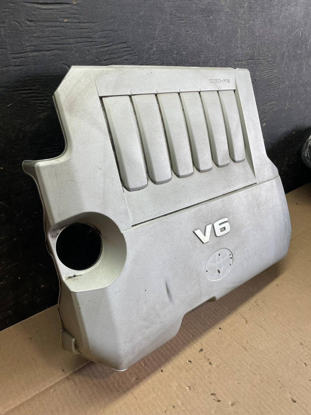 2008 to 2010 Toyota Highlander Top Engine Cover Lid OEM Z8497 DG2