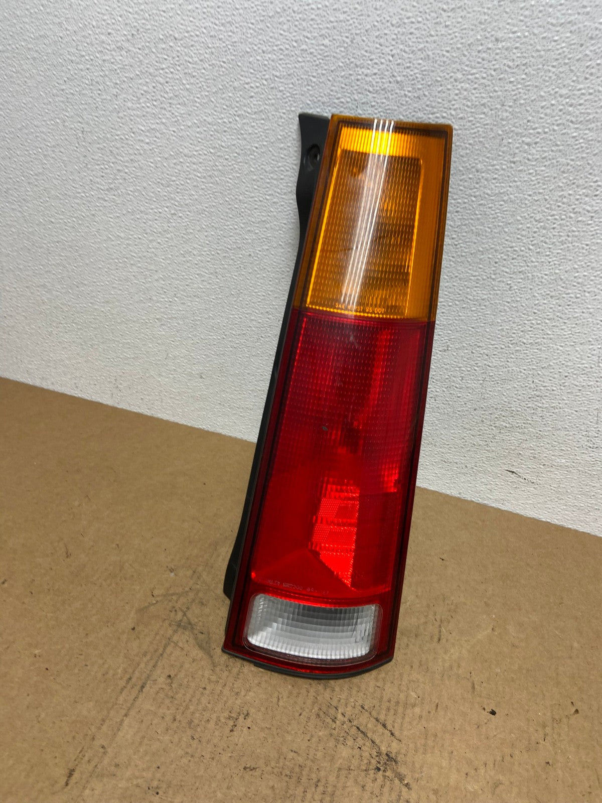 1997 1998 1999 2000 2001 Honda Crv Cr-v Right Passenger Tail Light OEM AC2888 LK0