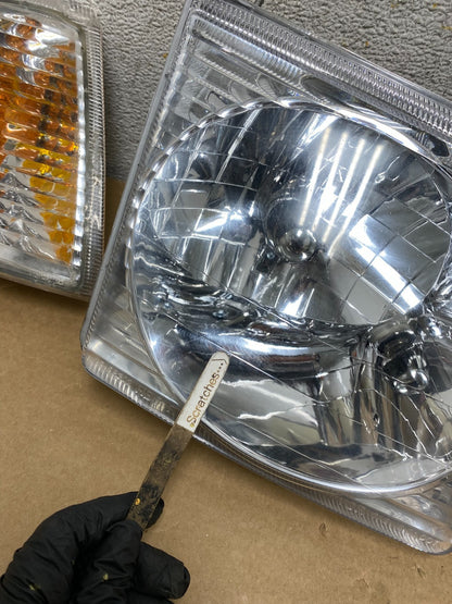 2001-2005 Ford Explorer Sport Trac Left+Right Turn Signal Headlight AH8246 DG3