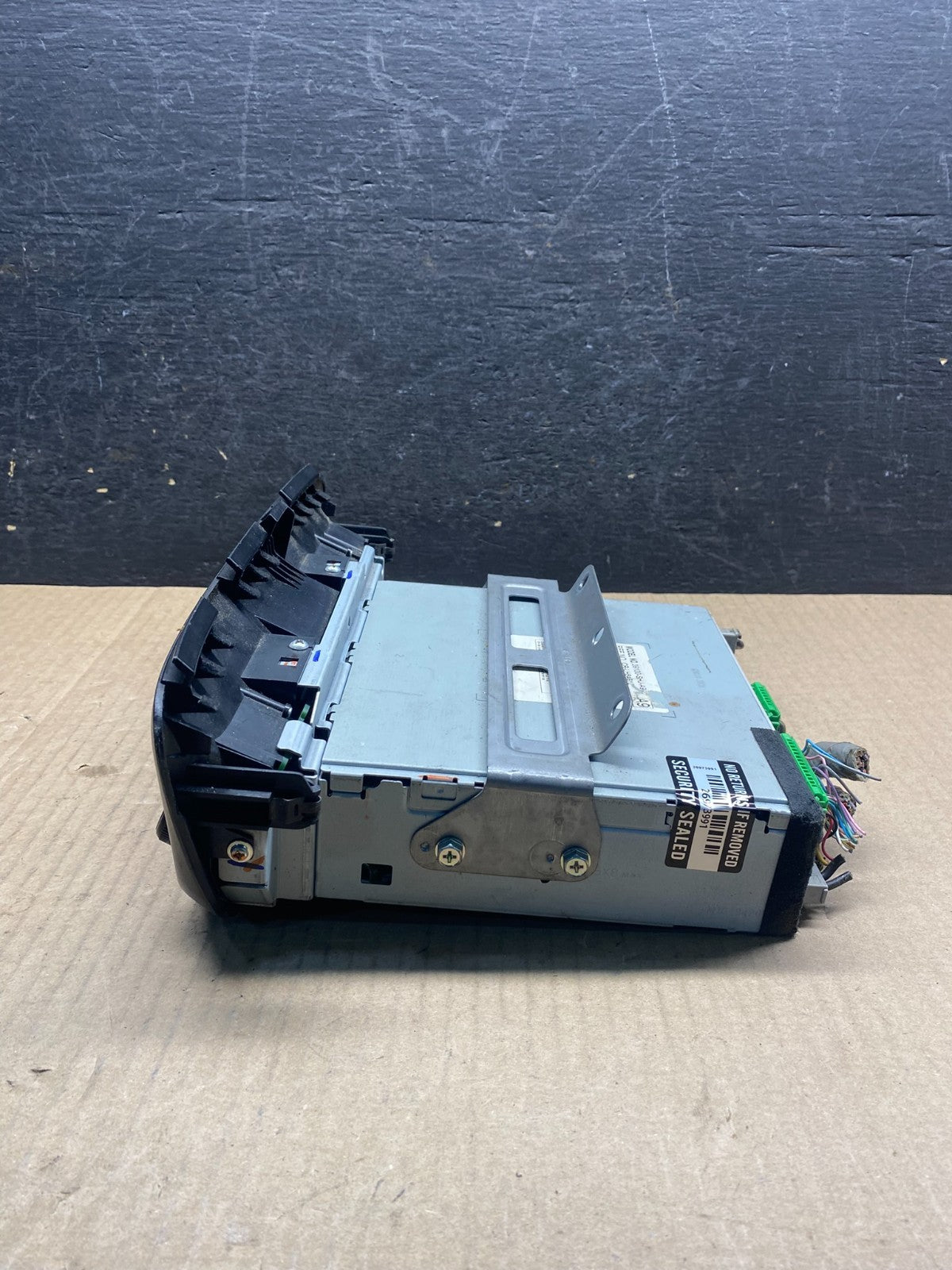 2005 to 2010 Honda Odyssey Am Fm Cd Player Radio Receiver AG9483 DG1