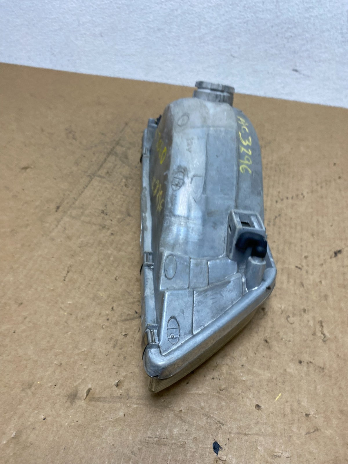 1997 to 1999 Nissan Maxima Left LH Side Headlight Halogen OEM AC3296 DW6