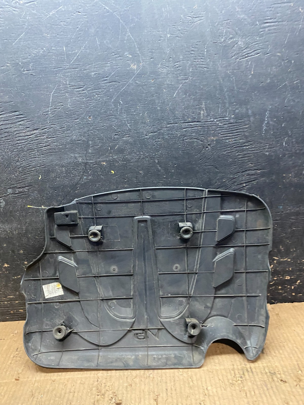2009 - 2012 Kia Sorento Engine Cover  Engine Cover 29240-3c240 y6668 DG5