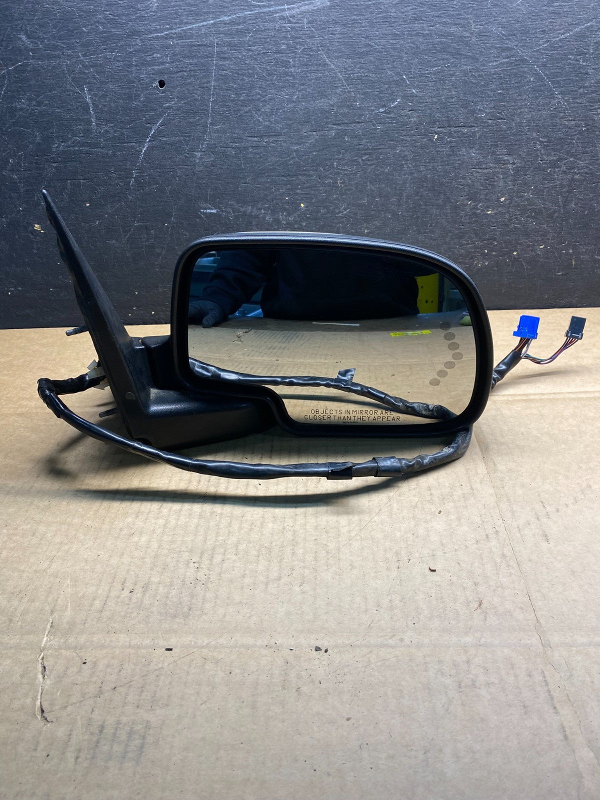 2003 to 2006 Gmc Yukon Right Passenger Turn Signal  View Door Mirror AB3939 MS8