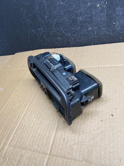 1998 to 2005 Lexus GS300 GS400 Center Air Vent Bezel Trim AC9331 DG2