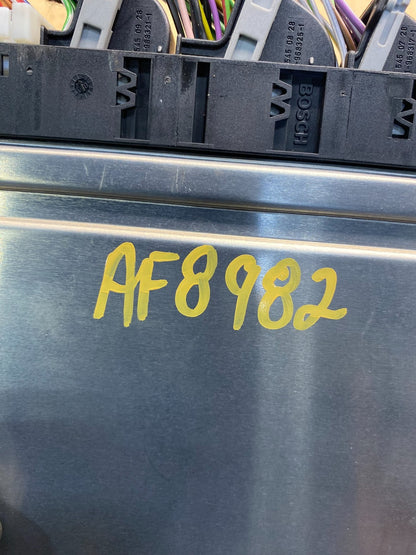 1998 - 2002 Mercedes E320 ABS ESP Control Module A0305455832 AF8982 DG3