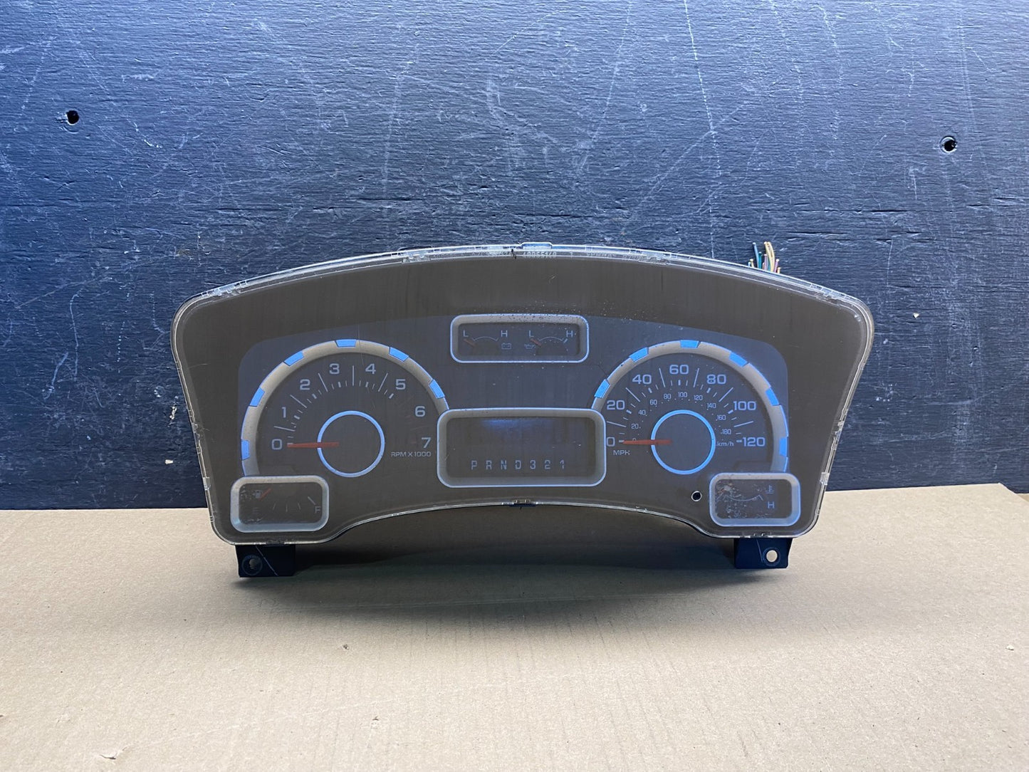 2007 to 2014 Ford Expedition Speedometer Cluster Gauge AG7457 DG0