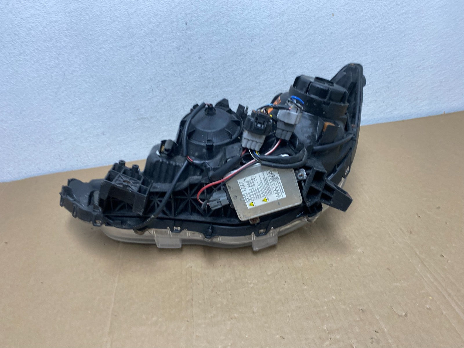 2011 - 2019 Mitsubishi Outlander Sport Right Passenger Xenon Headlight AC5631 DW6