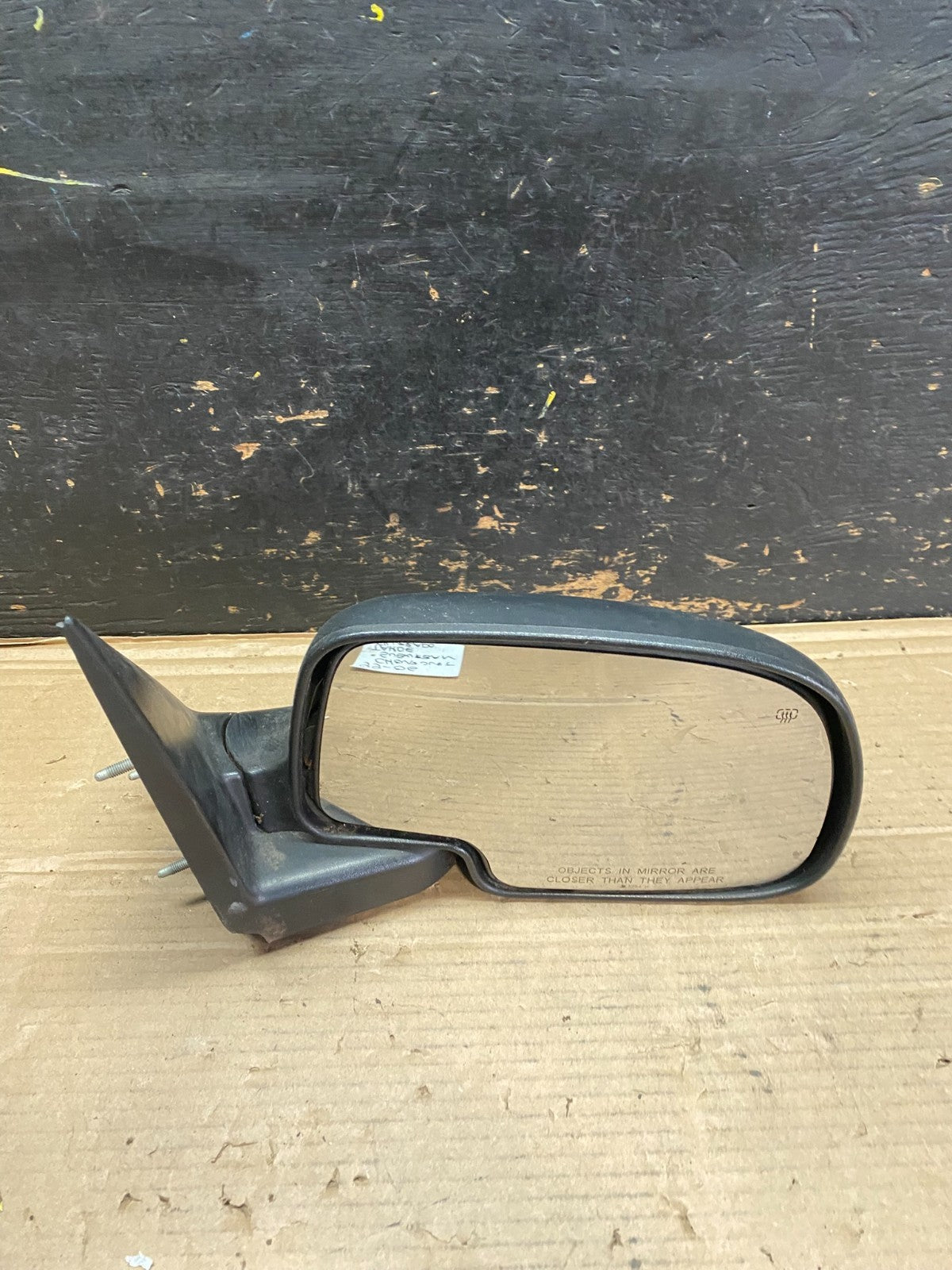 1999 to 2006 Chevrolet Tahoe Suburban Right Passenger Door Mirror OEM V2704 DG9