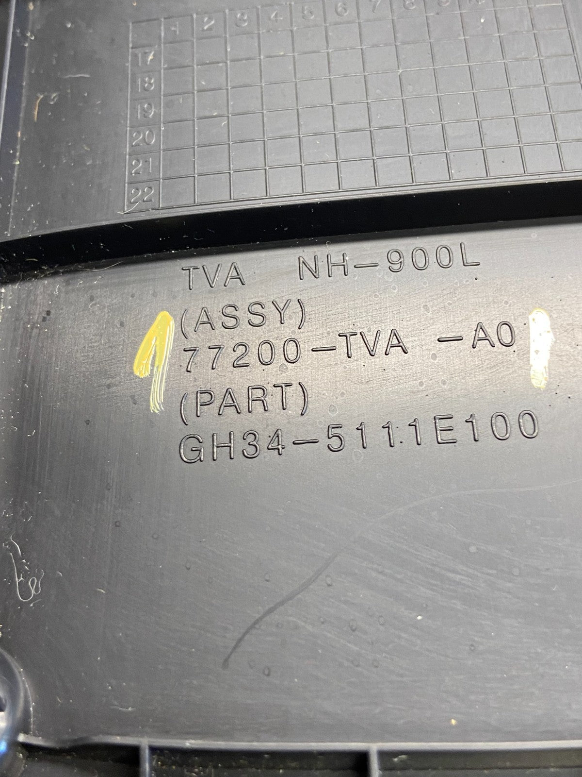 2018 to 2022 Honda Accord Speedometer Cluster Gauge Bezel AG0234 DG6