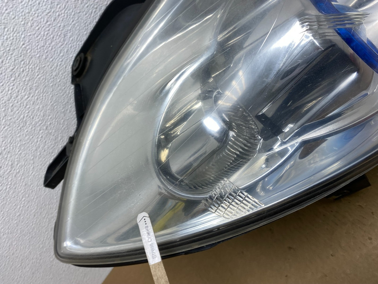 2008-2012 Buick Enclave Right Passenger Headlight Xenon Hid Two Ballast AC12914