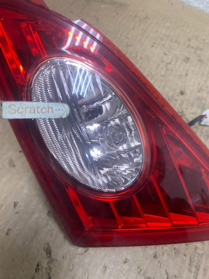 2009 2010 Nissan Murano Right Passenger Rh Side Inner Tail Light Oem W7629 DW4