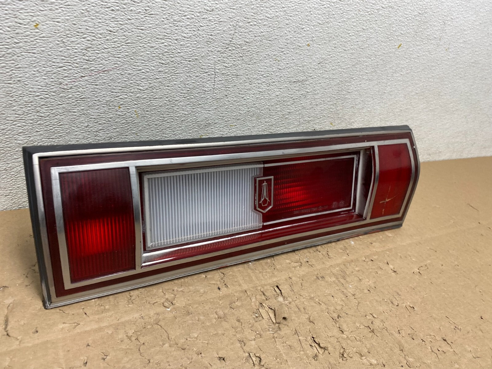 1979 1980 Plymouth Volare Right Passenger Rh Side Tail Light Oem I9433 DG2