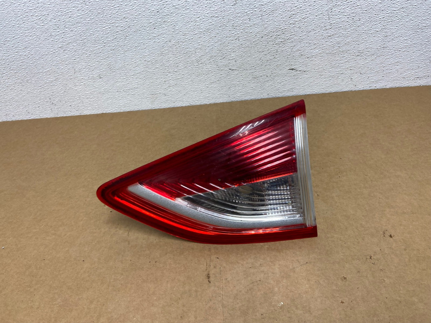 2013 to 2016 Ford Escape Right Passenger RH Side Inner Tail Light OEM AC1679 LK0