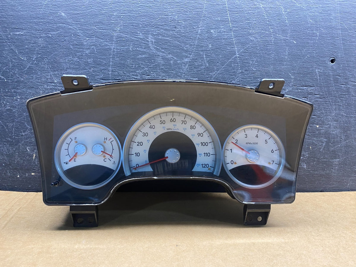 2005 Dodge Durango Speedometer Instrument Cluster Gauge p56049091ak AH7092 DG0