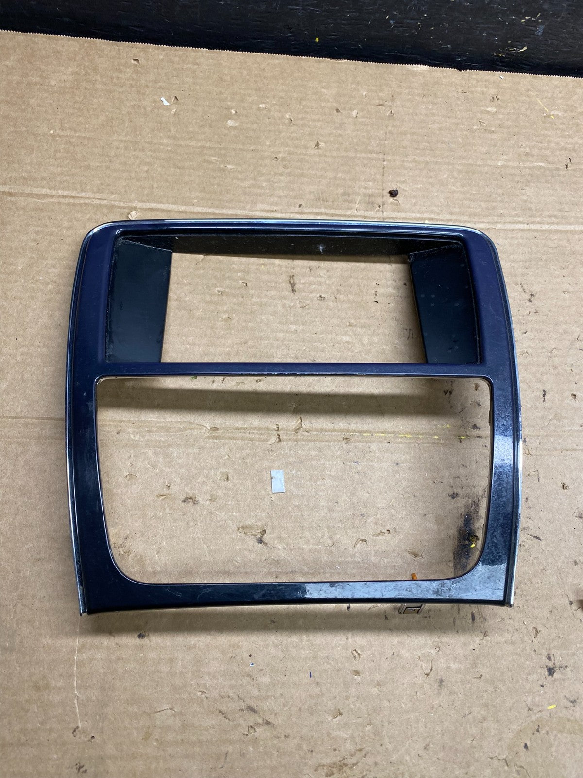 2010 to 2015 Jaguar XJ XJL XJR Dash Climate Control Radio Display Trim  W9453 DG0