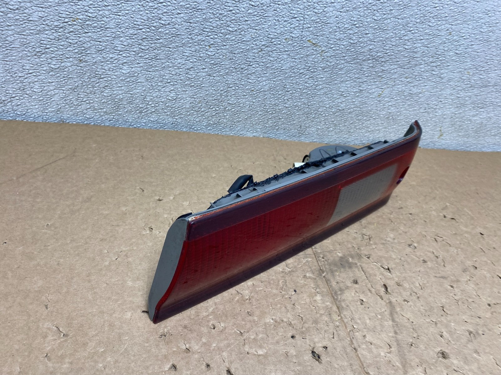 1997 1998 1999 Toyota Camry Tail Light Inner Right Passenger Oem V0270 DW2