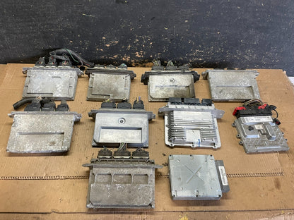 Mix of 10 Ford ECM Engine Computer Module AA61760