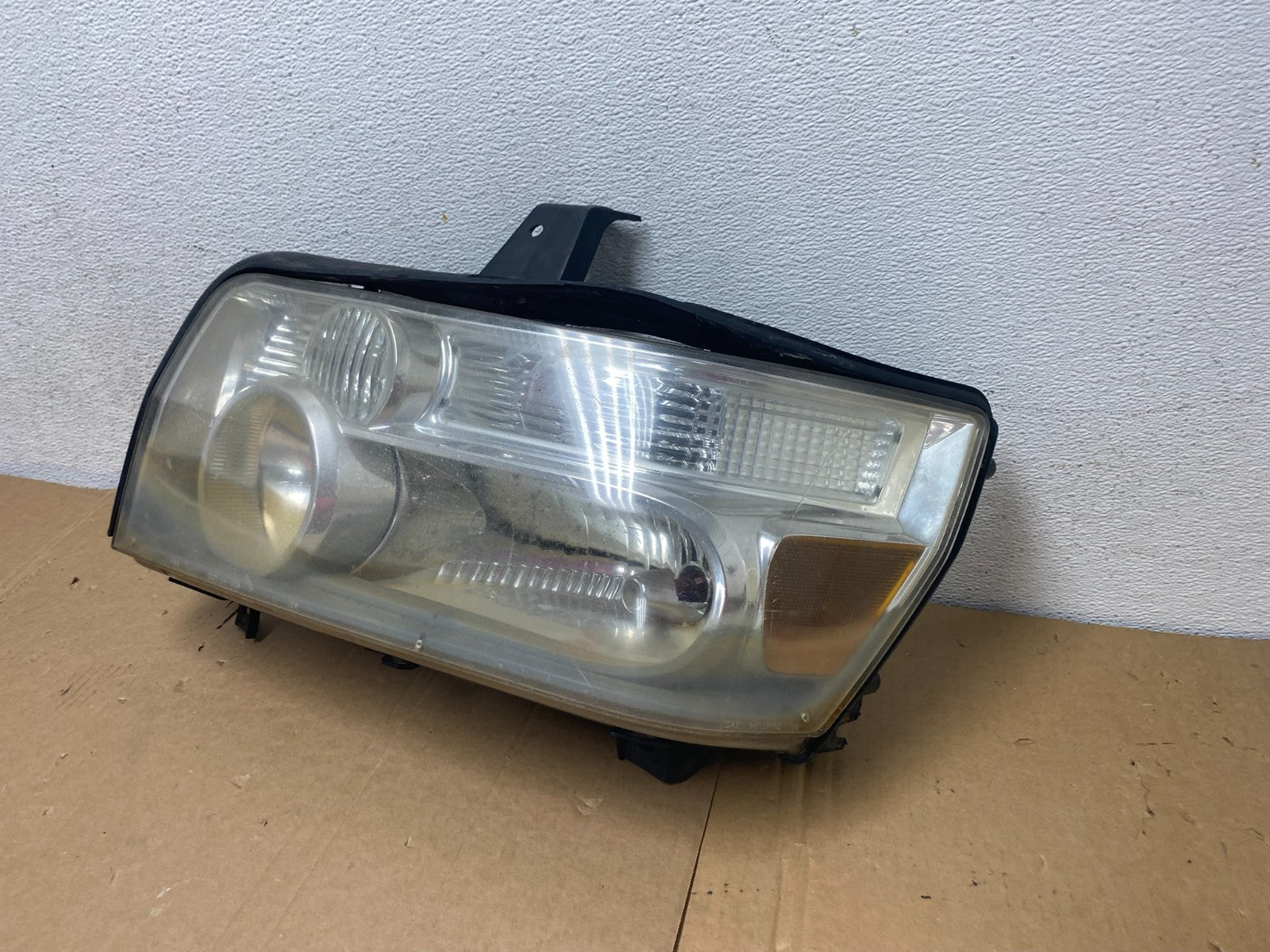 2005-2010 Infiniti Qx56 Left Driver LH Side Hid Xenon Headlight AD7881 DW1