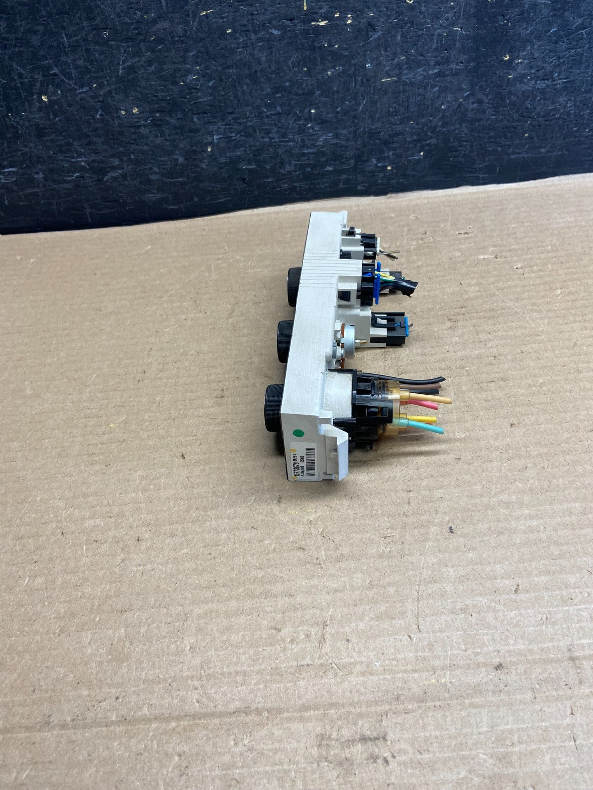 2008-2010 Chevrolet Express 1500 2500 3500 Climate Control Panel AH1465 DG2