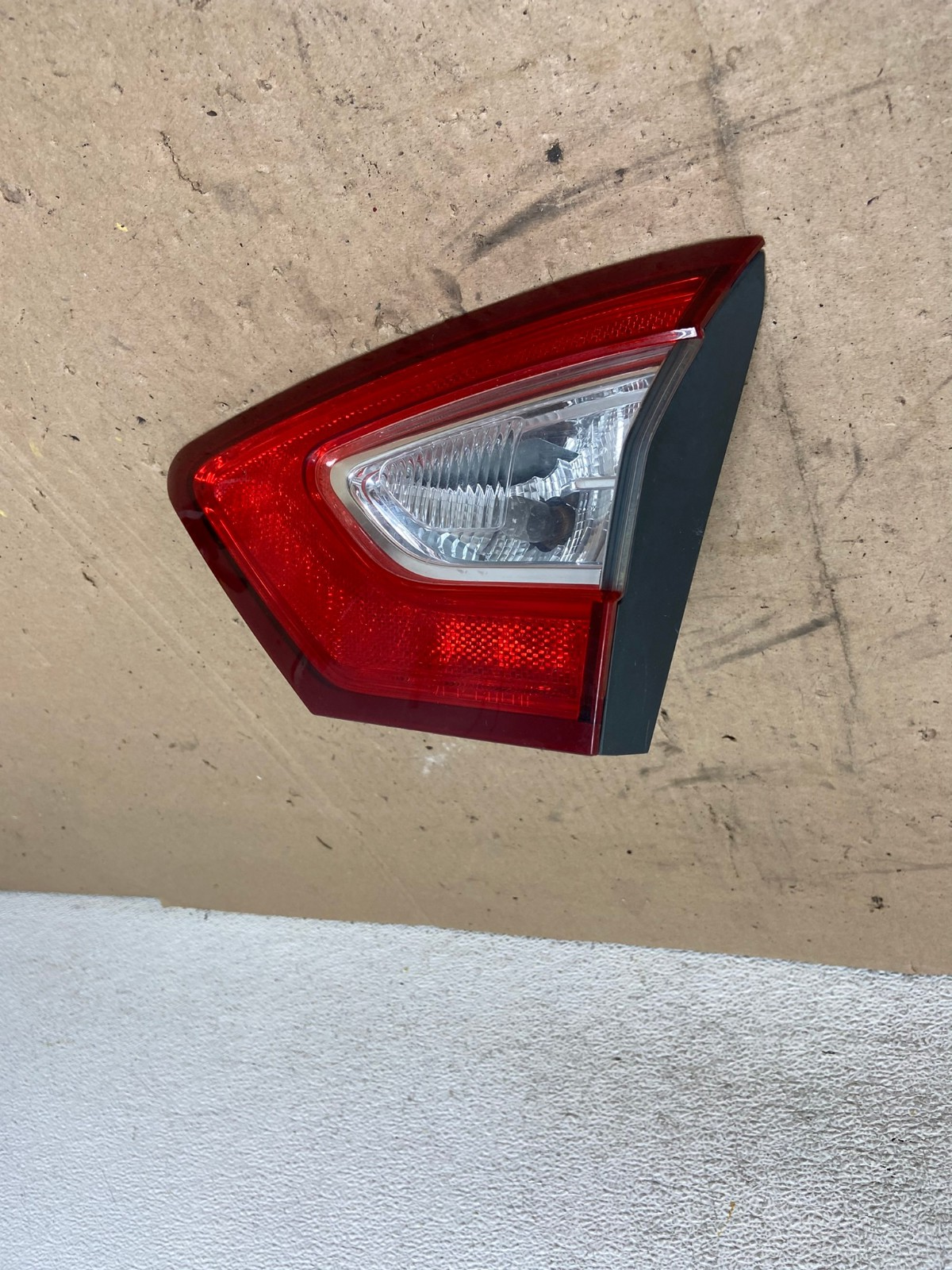 2013 to 2016 Ford Fusion Right Passenger RH Side Tail Light Inner AG4933 LK1