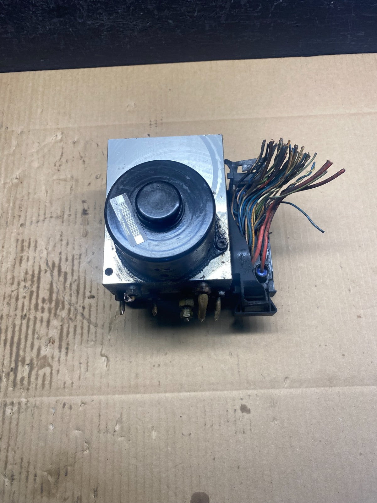 2002 to 2005 Mercedes W163 ML320 ML350 ABS Anti Lock Brake Pump Module ad0484 DG1