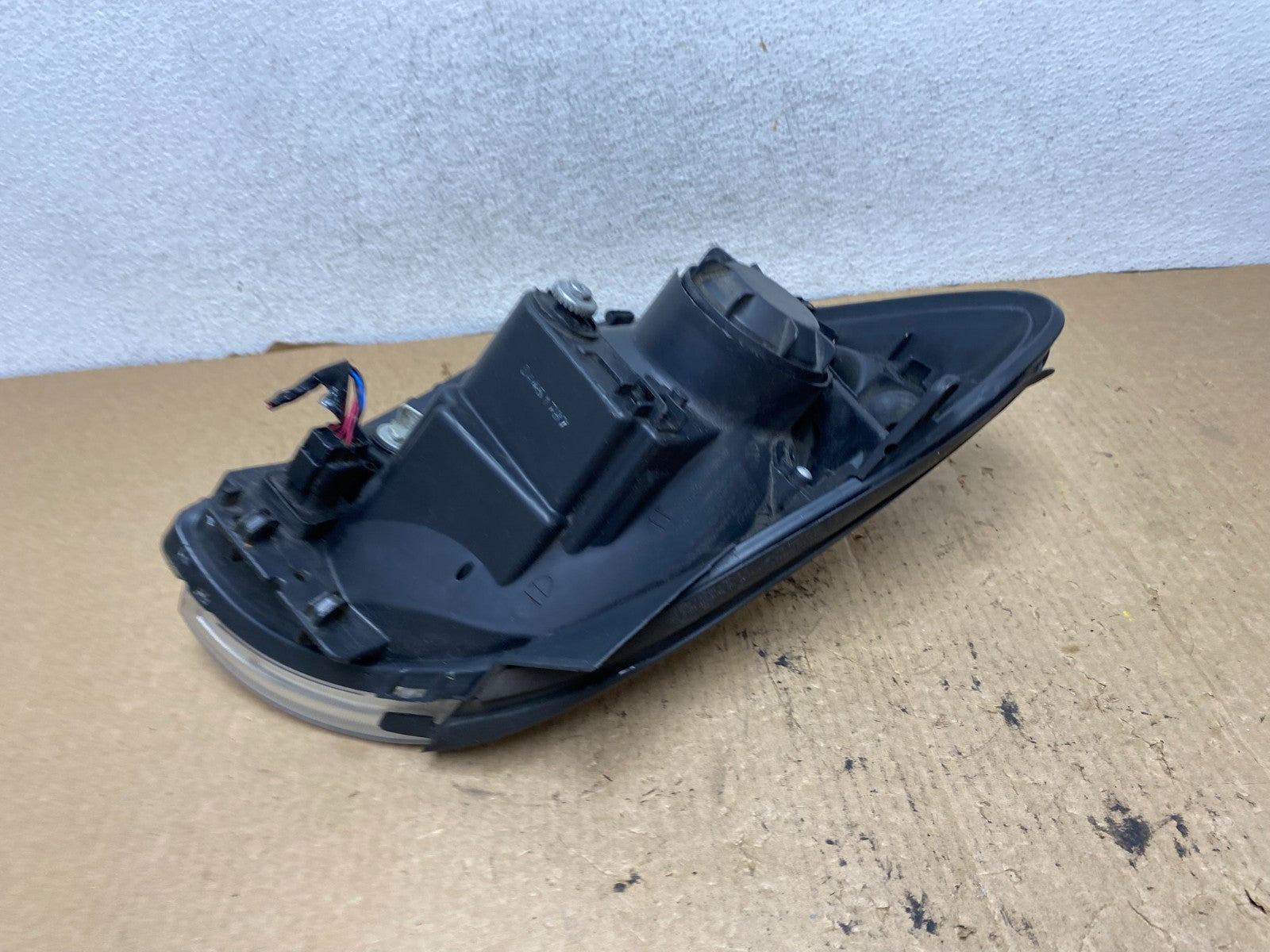 2005 to 2006 Kia Sportage Left Driver LH Halogen Headlight DEPO AG3249 DW8