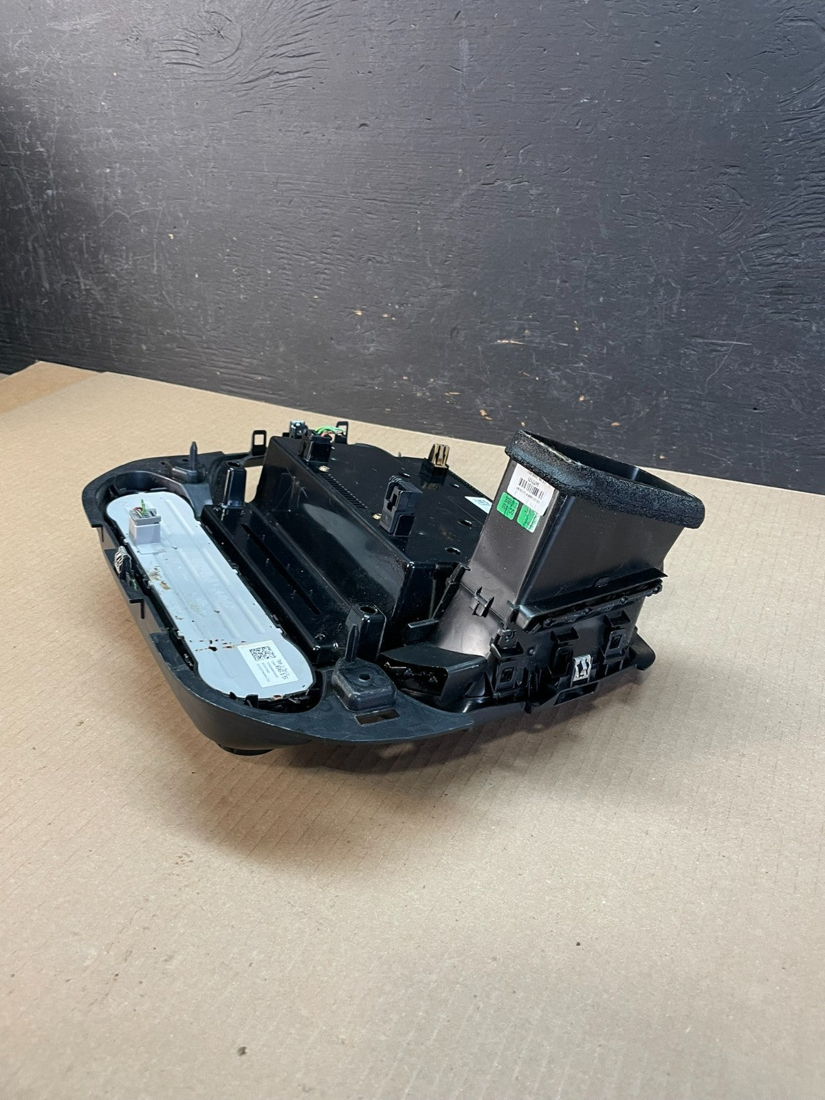 2016-2018 Chevrolet Colorado AM/FM Radio Screen Display Climate Control AE3404 D4