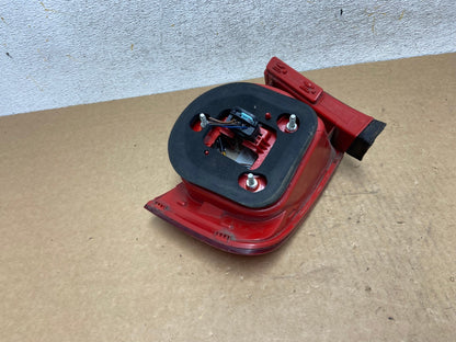 2006 to 2010 Volkswagen Passat Sedan Left Driver Side Tail Light AI3337 LK4