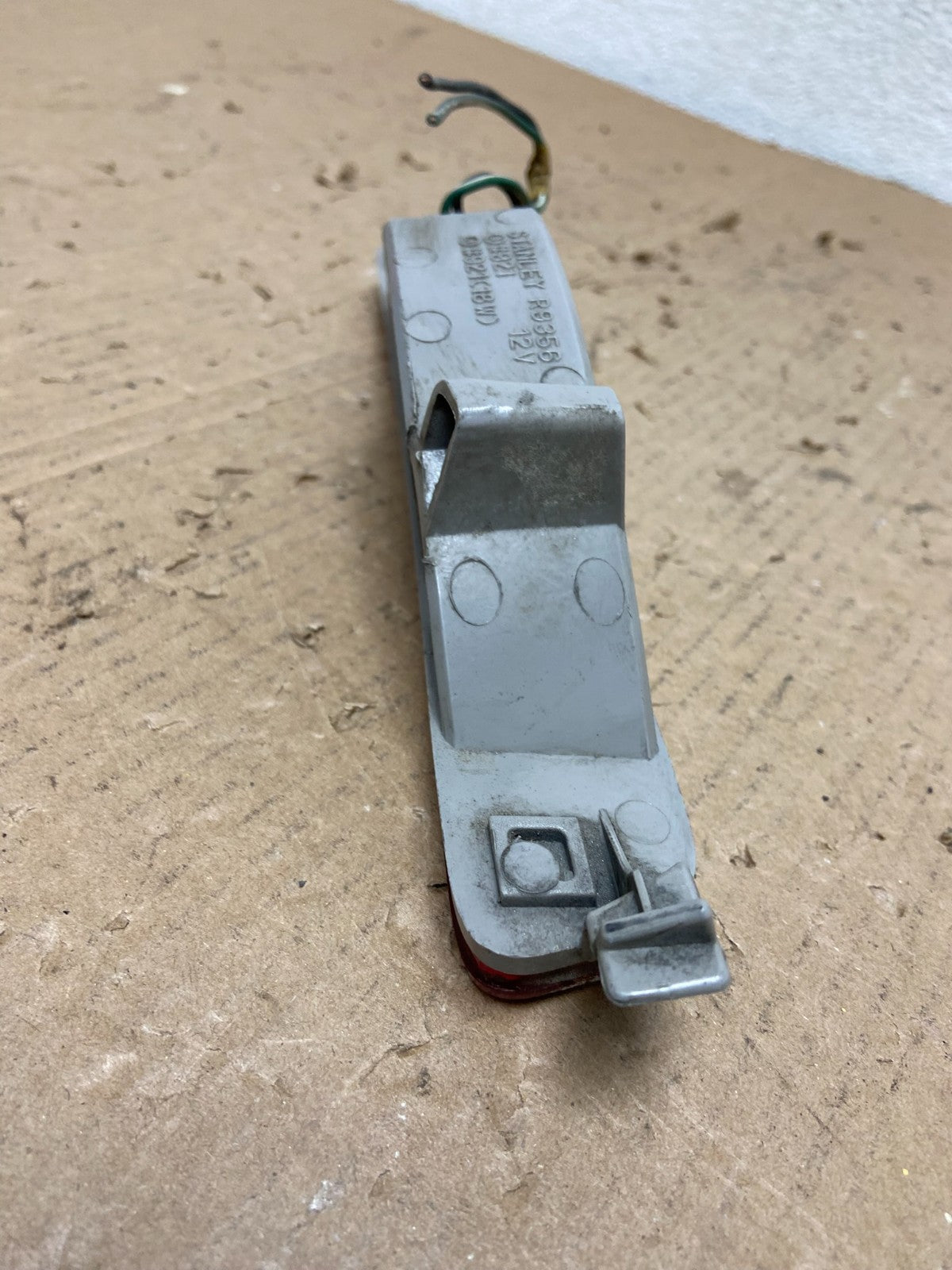1999 to 2004 Honda Odyssey Rear 3rd Brake Light Lamp ad8161 DG5