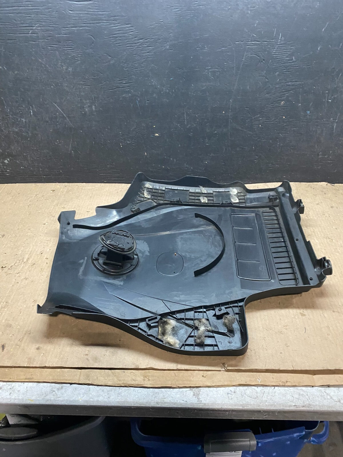 2010 2011 2012 Mazda CX7 CX-7 2.3L Engine Shield Top Cover j0781 DG16