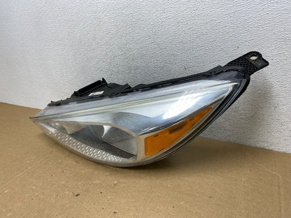 2015 to 2018 Ford Focus Left Driver LH Side Headlight AF9947 DW1