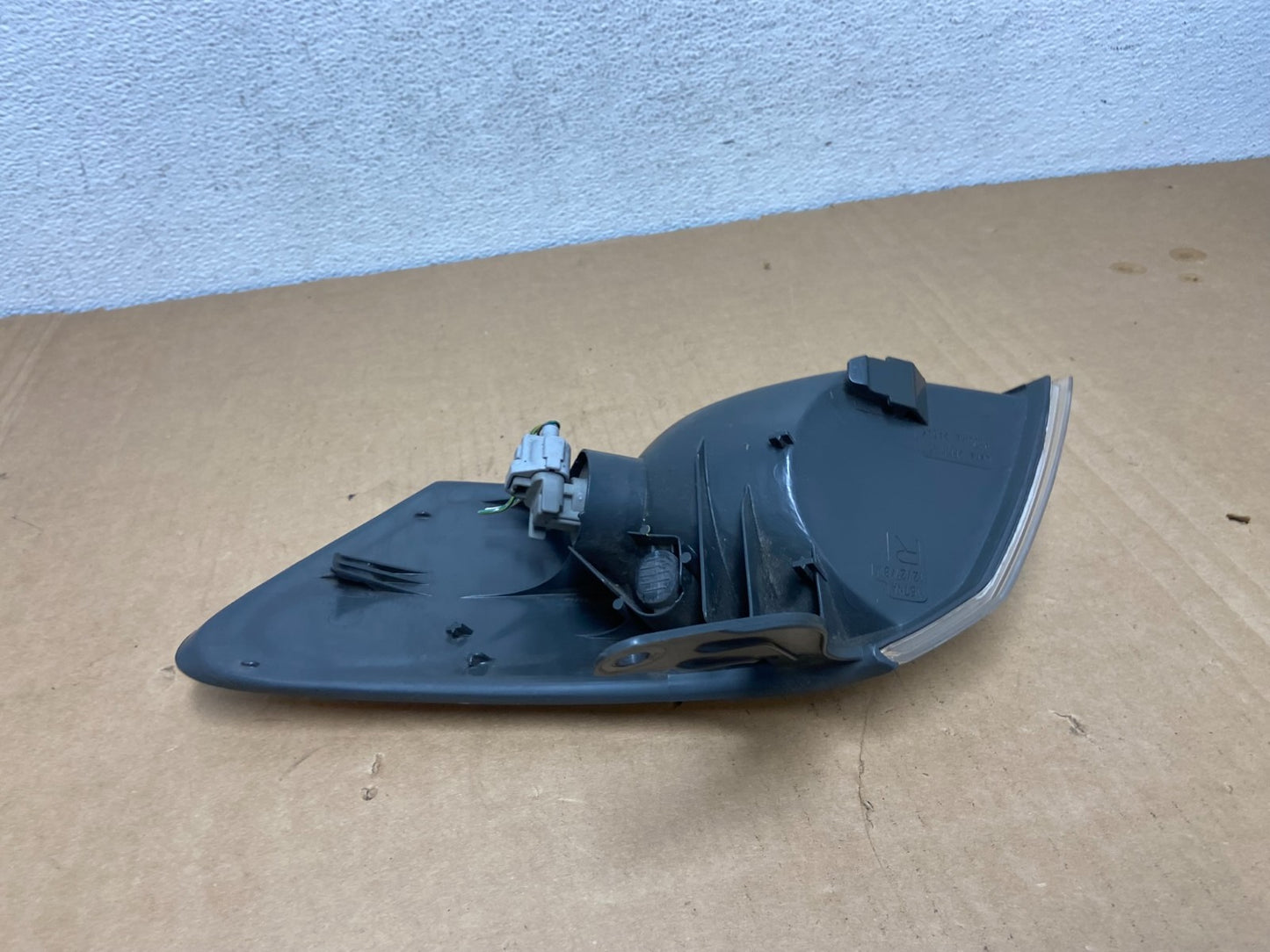 1997 1998 1999 Toyota Camry Right Passenger RH Turn Signal AD2596 DW5