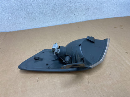 1997 1998 1999 Toyota Camry Right Passenger RH Turn Signal AD2596 DW5